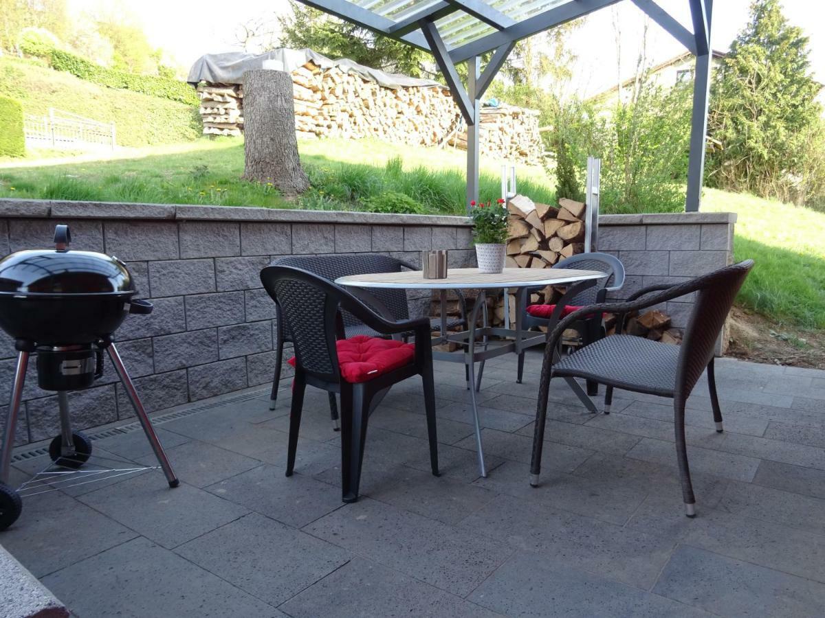 Haus Am Sonnenberg Apartment Ulmen Luaran gambar