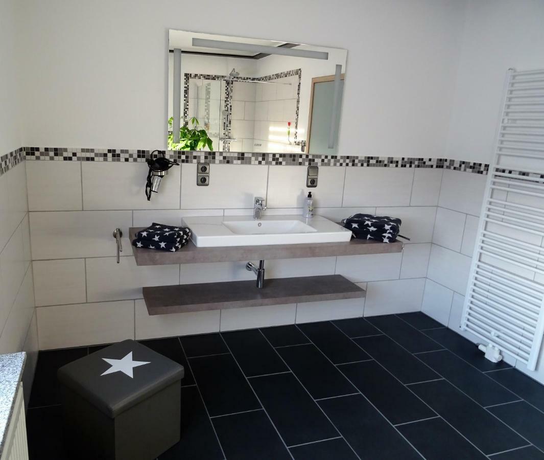 Haus Am Sonnenberg Apartment Ulmen Luaran gambar