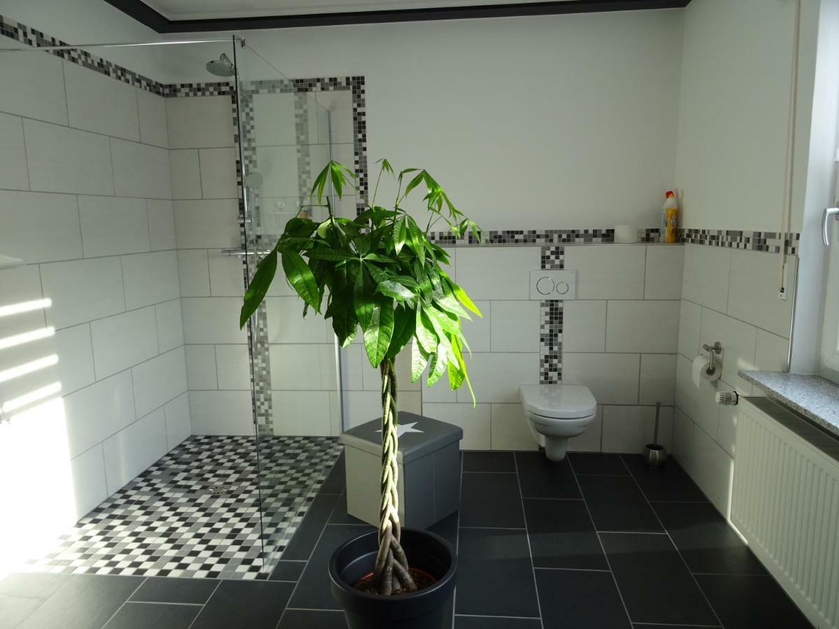 Haus Am Sonnenberg Apartment Ulmen Luaran gambar